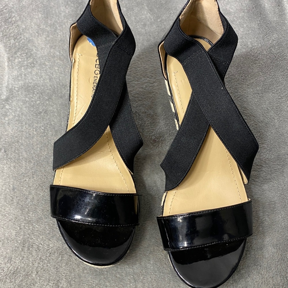 BCBG Generation Zebra Print Wedge Sandals Black Patent Straps Elastic  size 7.5